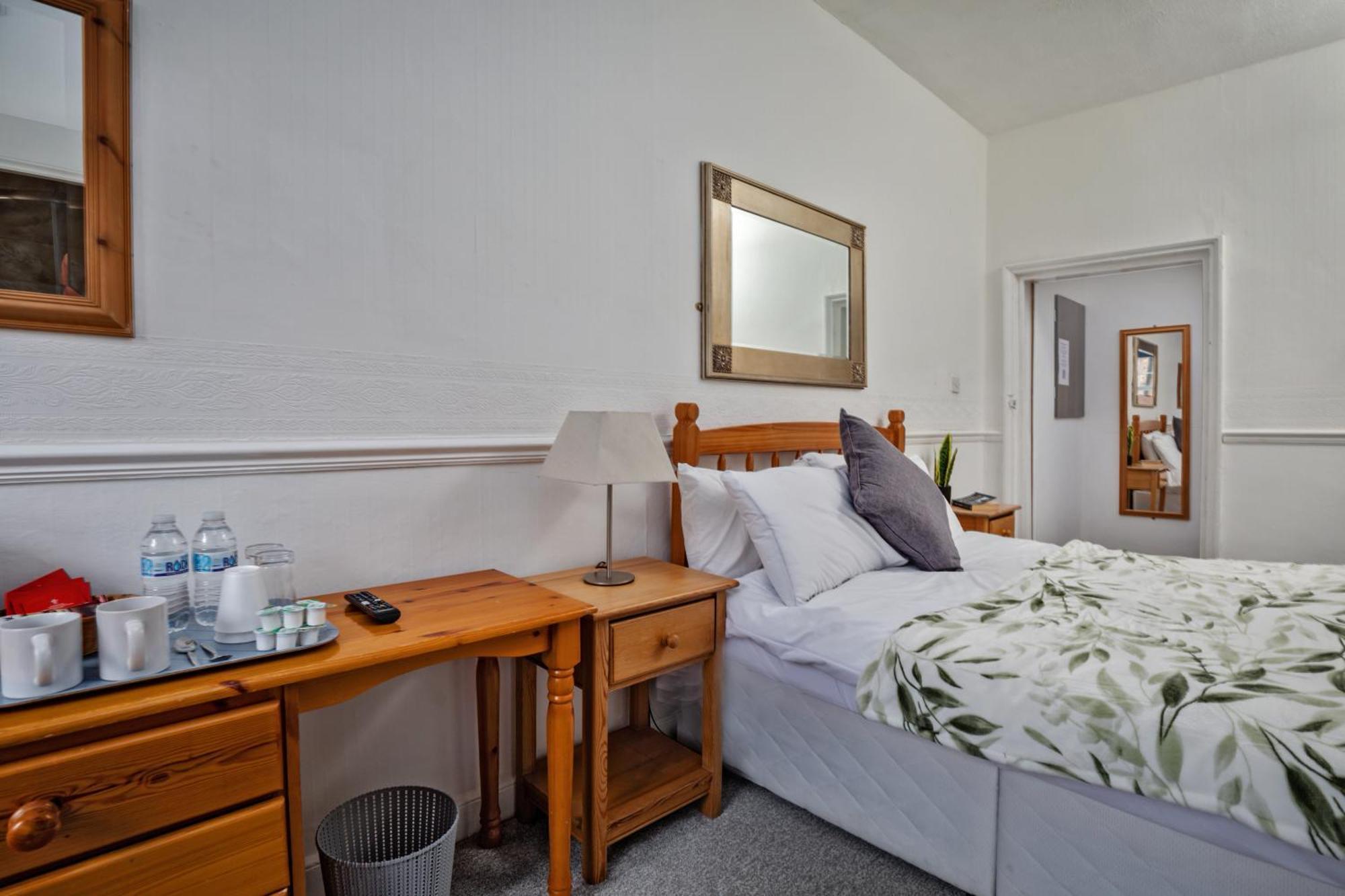 Serenity Guest House Scarborough Zewnętrze zdjęcie